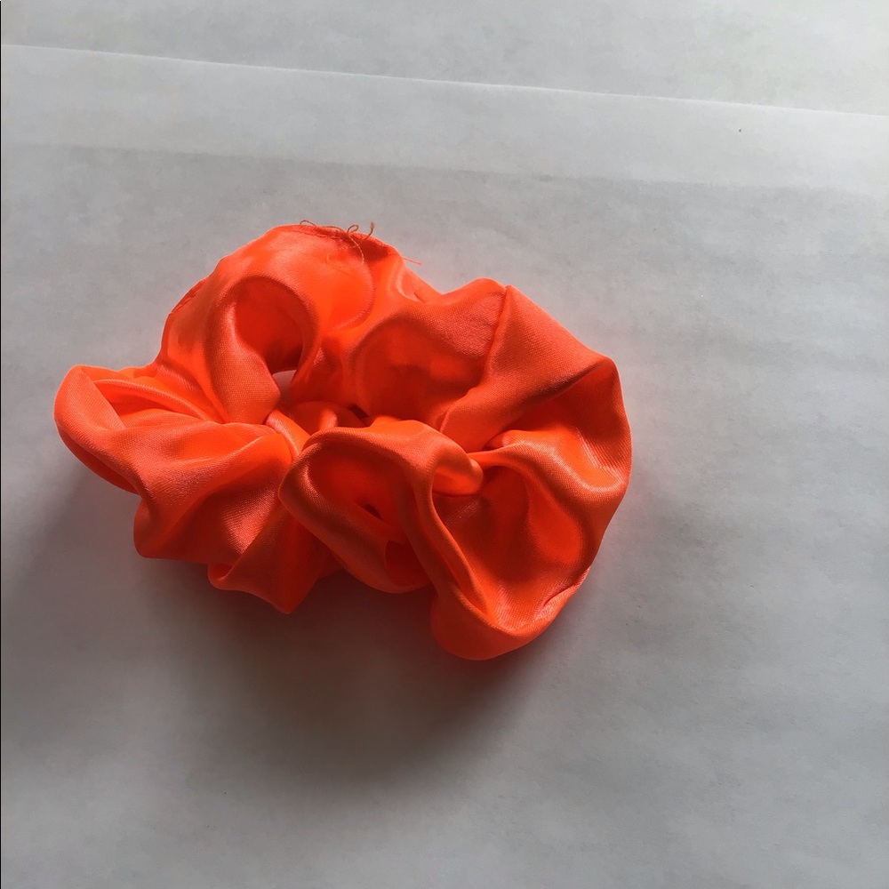 Satin Scrunchies - Picture 3 of 6